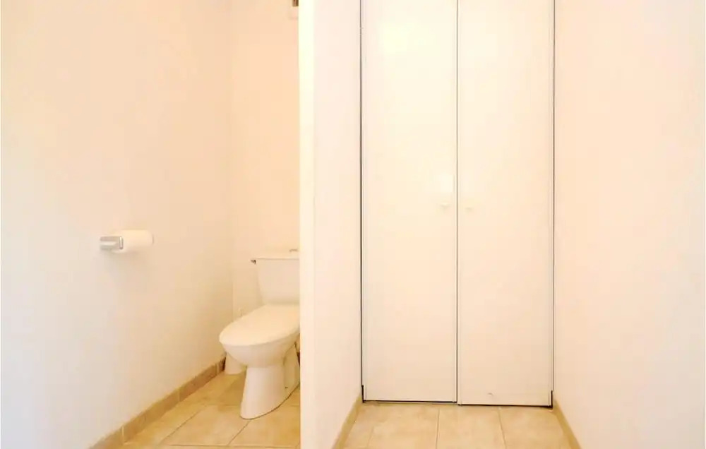 House With 2 Bedrooms In Calvisson With Pool Access And Furnished Garden 5 Km From The Beach