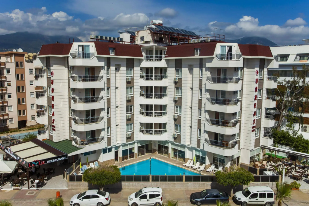 Boreas Suit Hotel