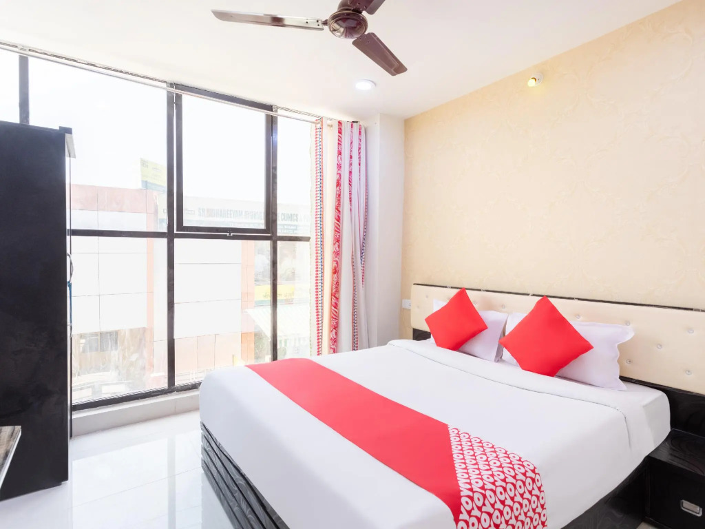 SPOT ON 29729 Hotel Pride Residency