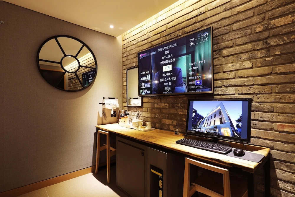 MARI boutique hotel