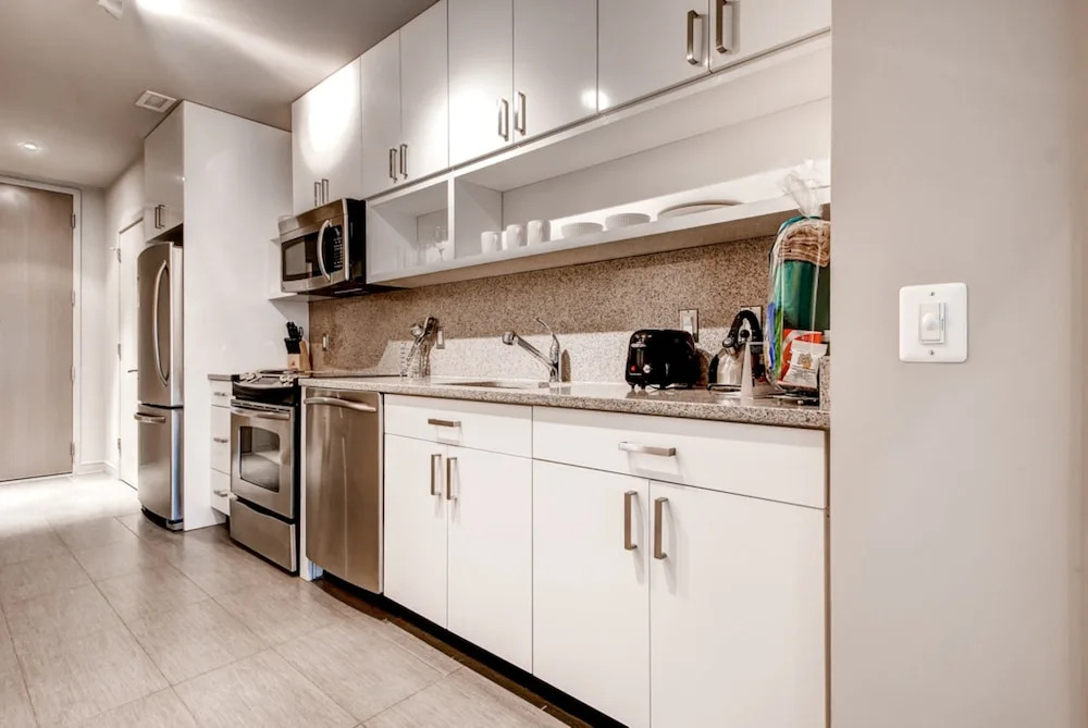Bluebird Suites at Dupont Circle