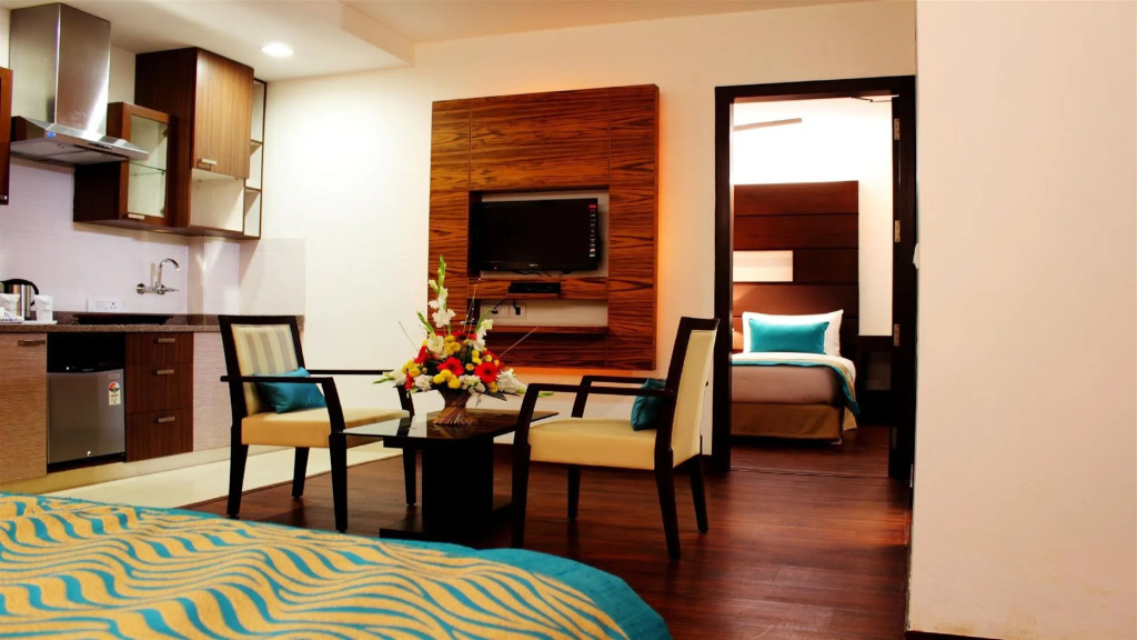 Stately Suites Golf Course Road