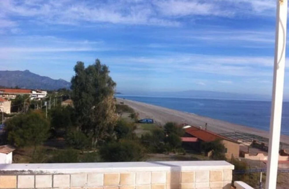 Apartment With one Bedroom in Mascali, With Wonderful sea View, Furnis