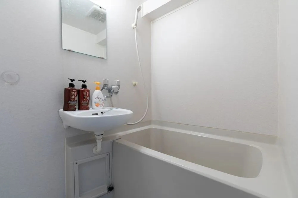 Shinkoiwa Colorbee Hostel 3