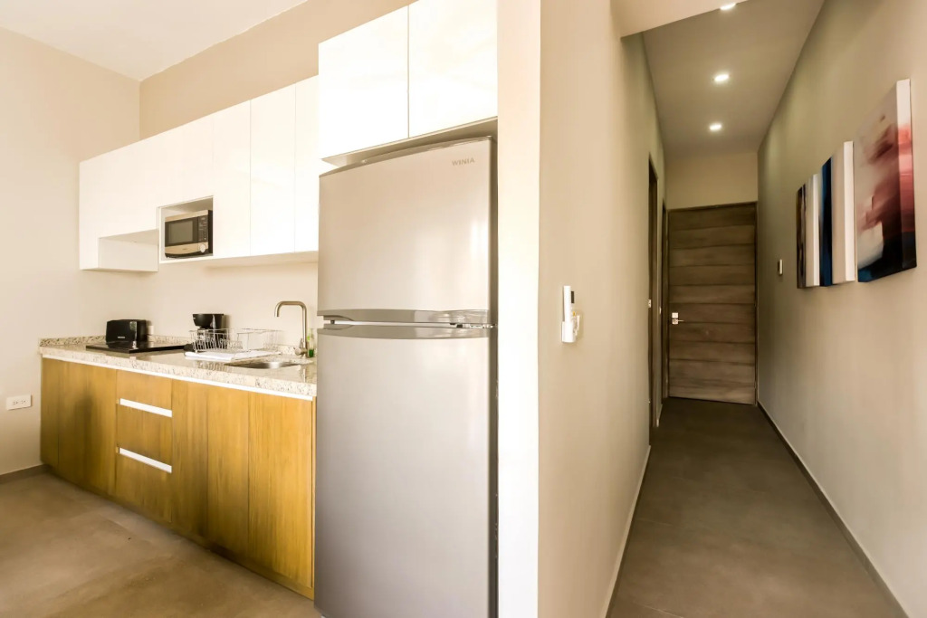 1BR Fully-Equipped Condo in the heart of Playa del Carmen, at only 5 mins walking distance to 5th Av