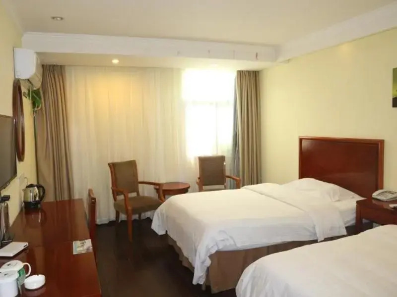GreenTree Inn Jiangsu Huaian XuYi Bus Station Business Hotel