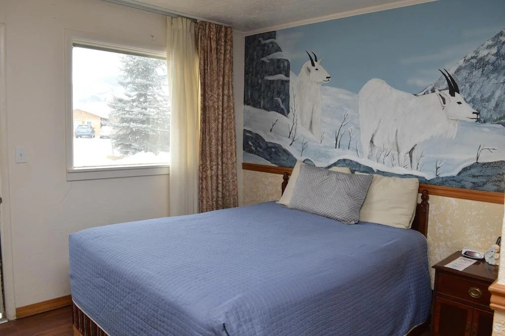 Sacajawea Inn