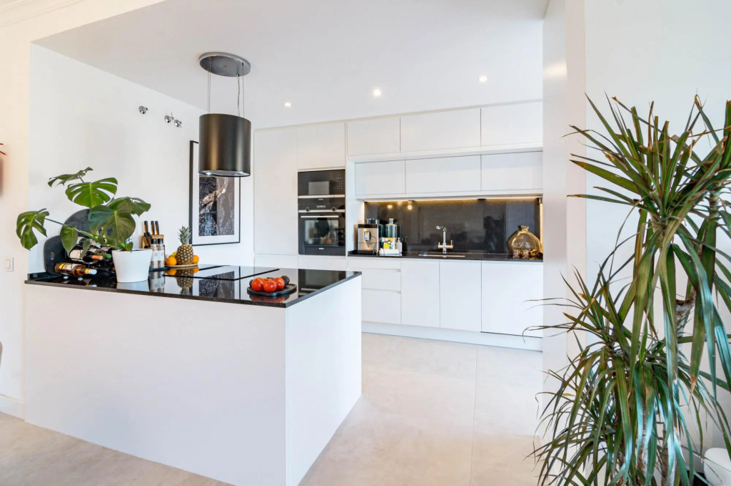 LAL- Fantastic family penthouse close to beaches