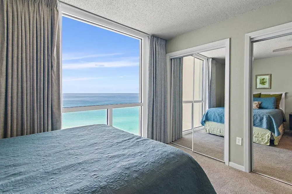 Shoreline Towers 1102 2 Bedroom Condo