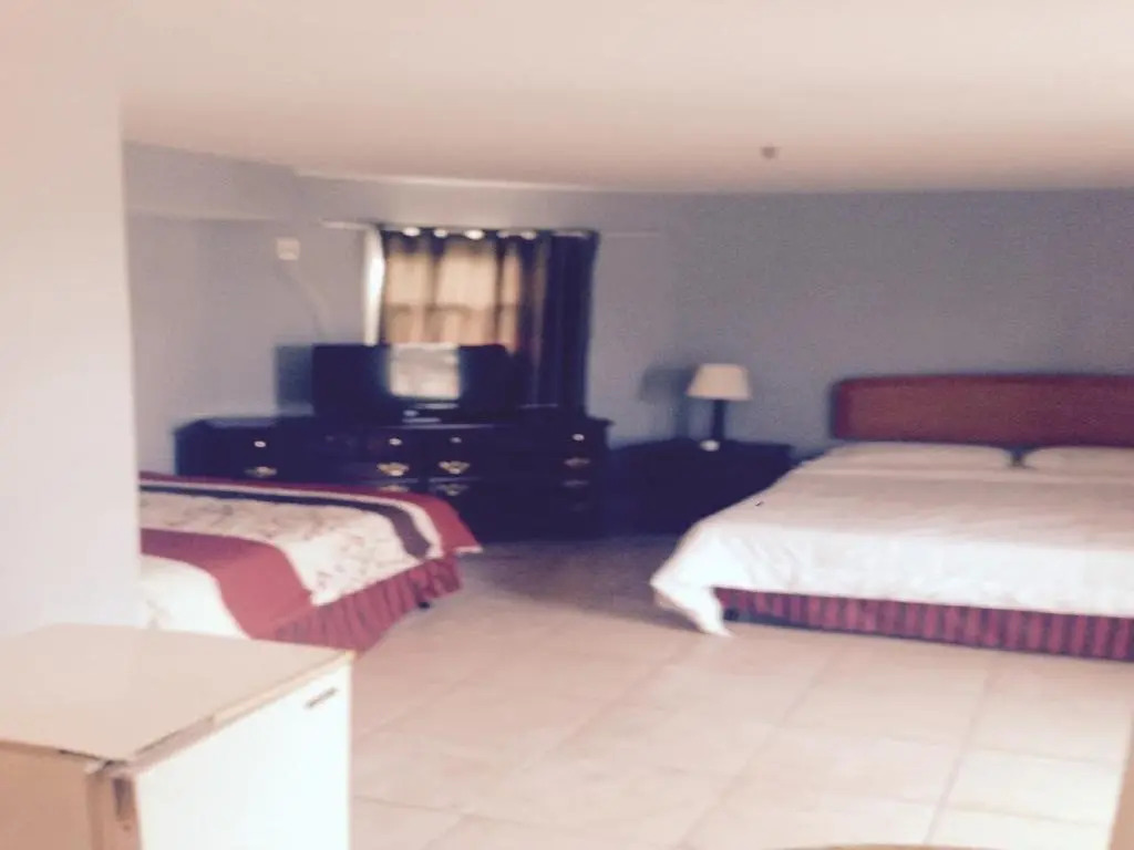 Hotel Charlee Sea Breeze Beach-Suites