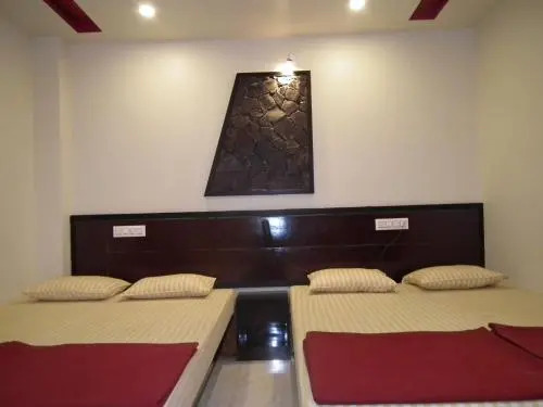 Galaxy Lodge