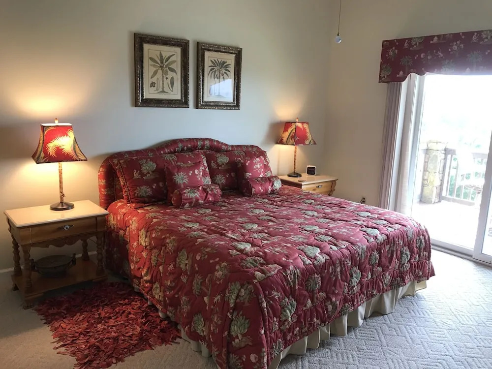 Olde Beau Resort & Golf Club