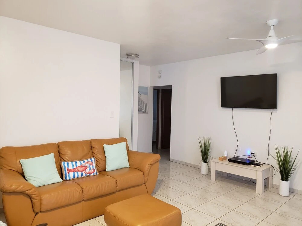 Jt Beach Home - House Upstairs Boquern
