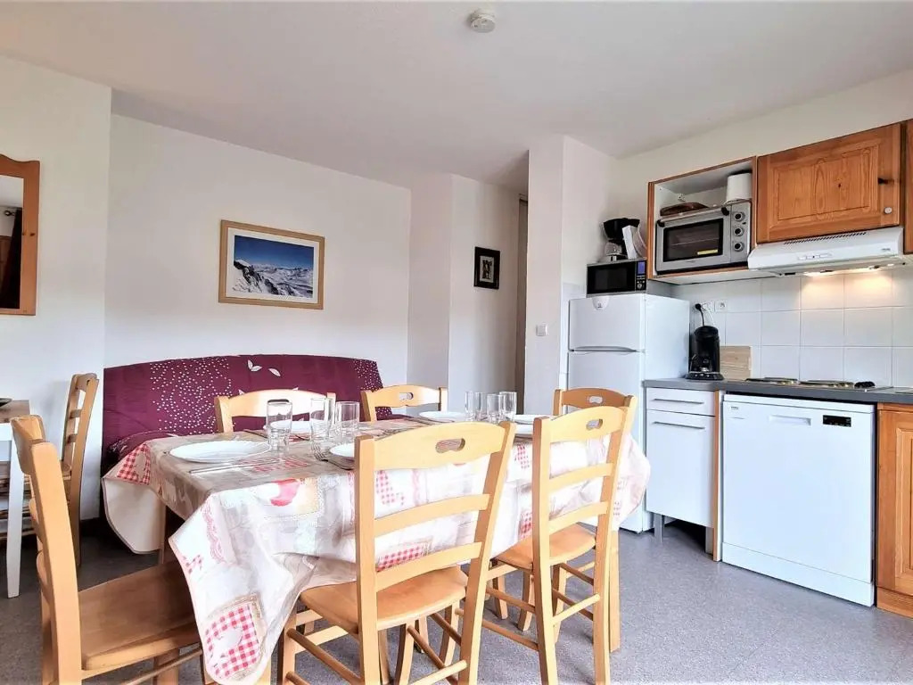 Appartement Le Dévoluy, 2 pièces, 8 personnes - FR-1-525-199