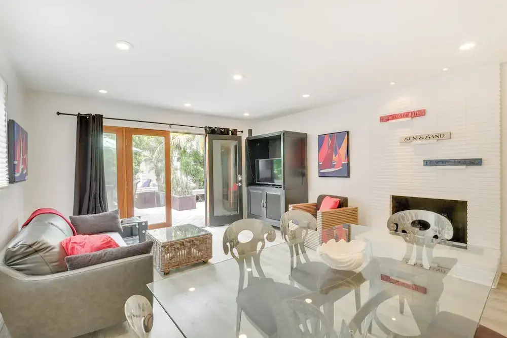 San Diego Home w/ Deck: Walk to Mission Beach!