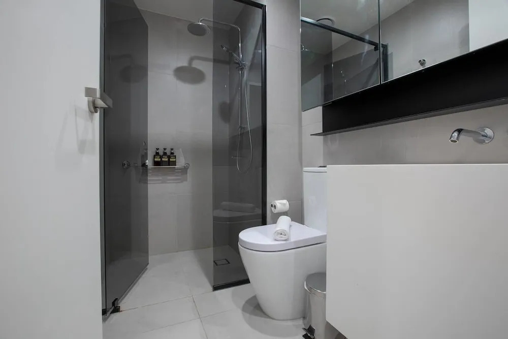 91cozy One Bedroom South Yarra Lively Neighbour