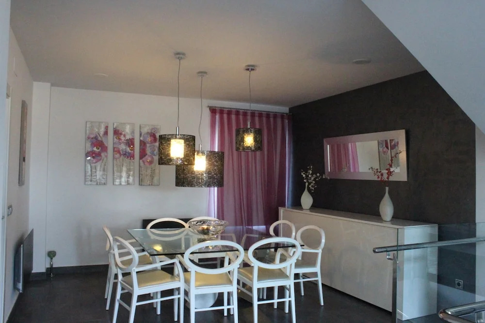 073 Villa Vergel