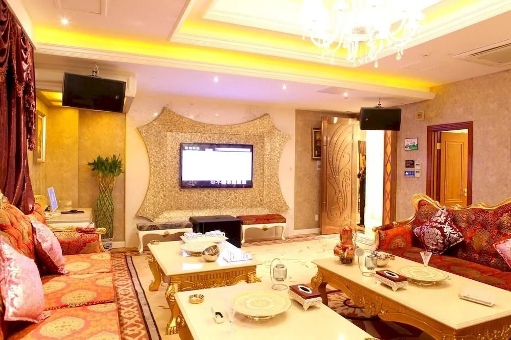 Oukai Hotel