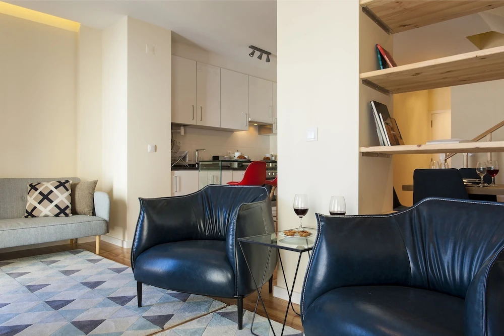 GuestReady - Stylish apt w/ balcony in Graca