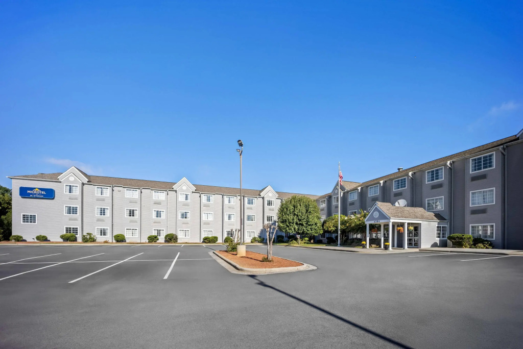 Microtel Inn by Wyndham Greensboro