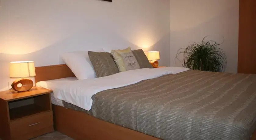 Apartment Lorka