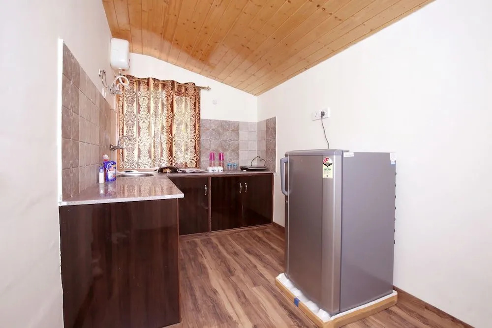 OYO 10084 Home 2BHK Wooden Cottage Bhattakufer