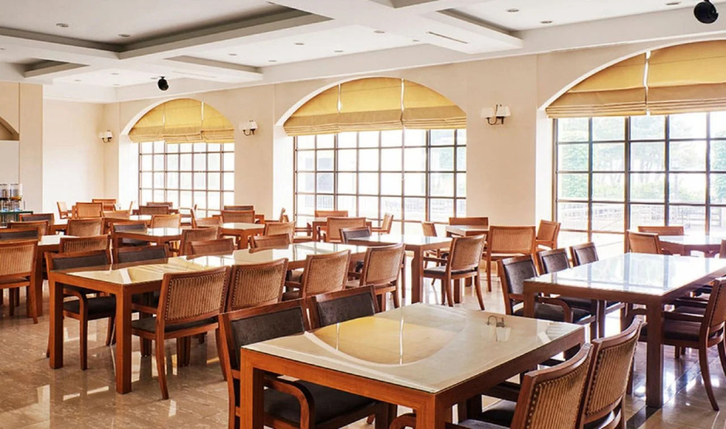 The Suites Hotel Naksan