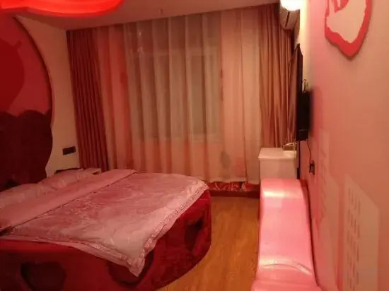 Xinjinjiang Boutique Hotel