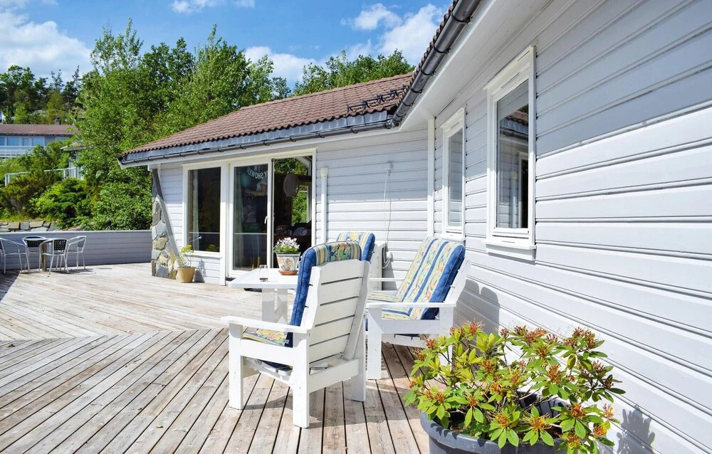 Nice Home in Fister With 3 Bedrooms