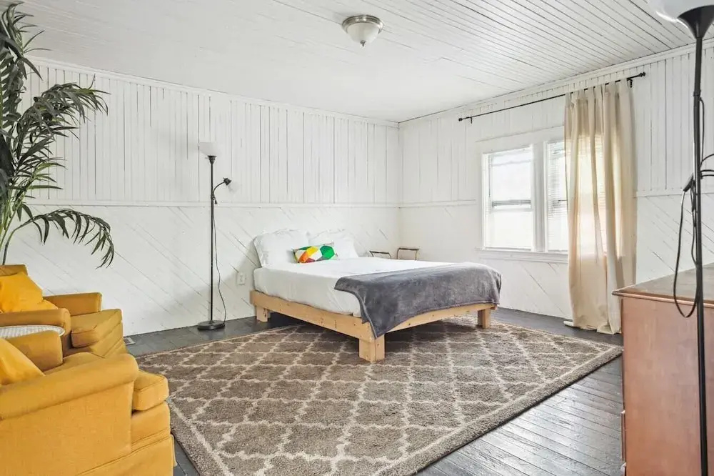 Spacious 4BR Getaway: Perfect for Family & Friends