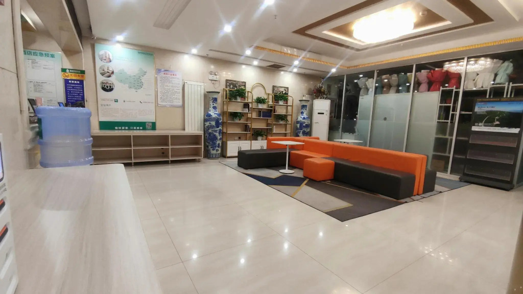 GreenTree Alliance ZhangJiaKou Jingkai District Weisan Road Railway Station Hotel