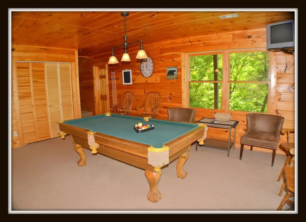 Smokies Edge Cabin 3126 - 2 Br cabin by RedAwning