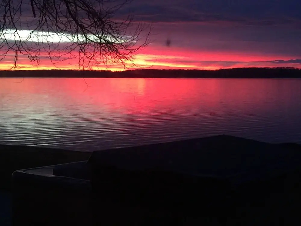 Waters Edge B&B Resort