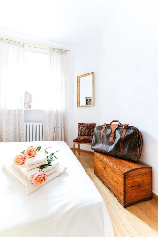 Sunny Apartment in the Old Town