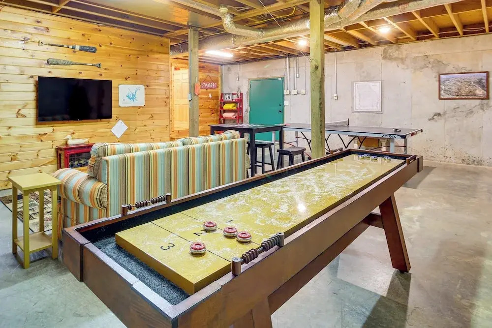 Serene Riverfront Escape in Ellijay, Georgia!
