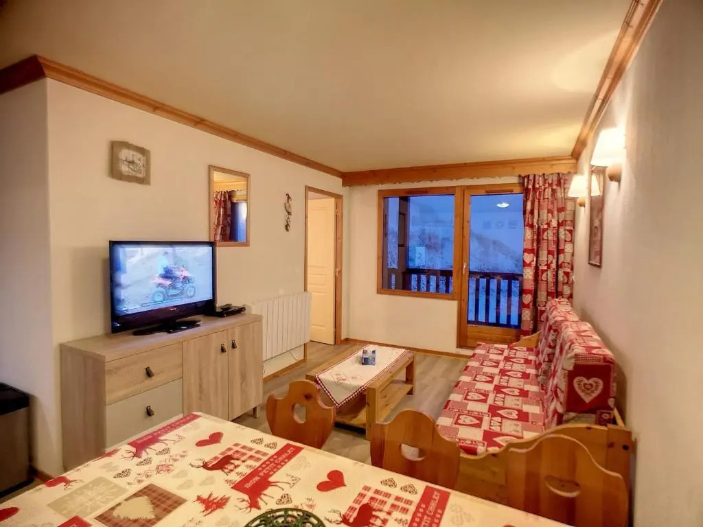 Appartement Les Menuires, 3 pièces, 6 personnes - FR-1-178-166