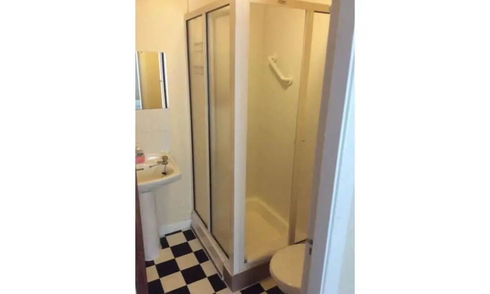 Clon Ross Guesthouse
