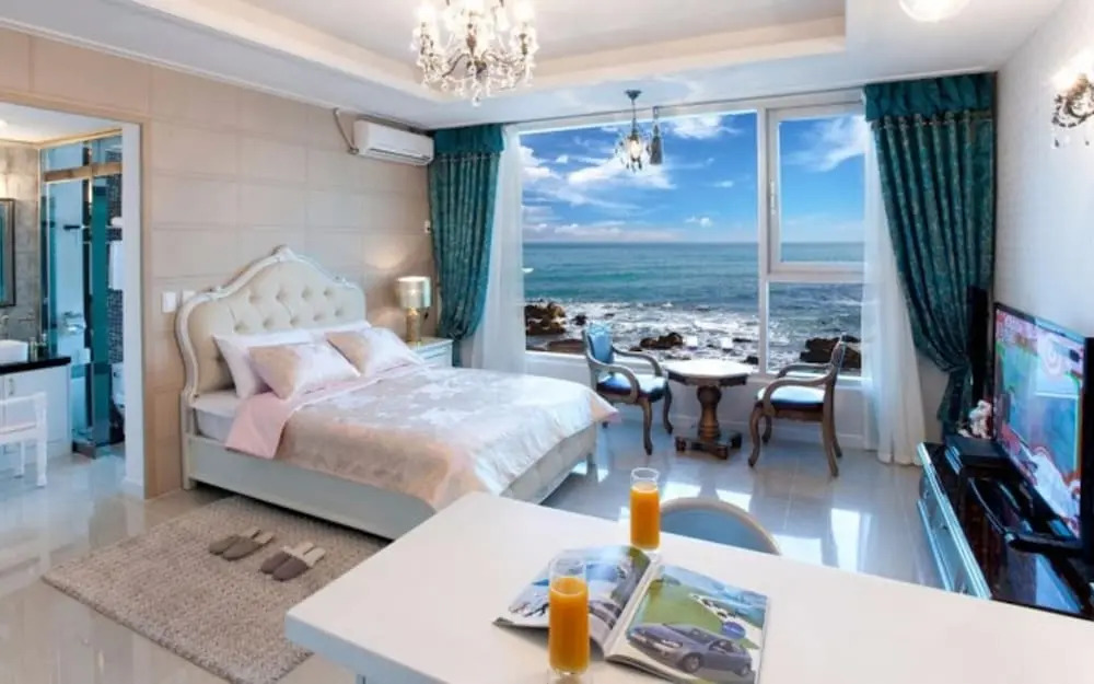 Yangyang Sea View Pension