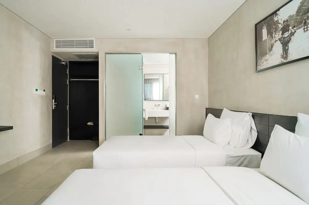 Triple E Hotel Metro Ben Thanh