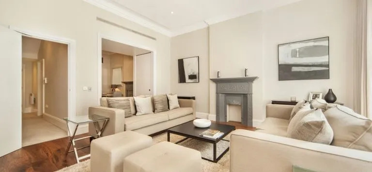 LVE- Oxford Street Apartments