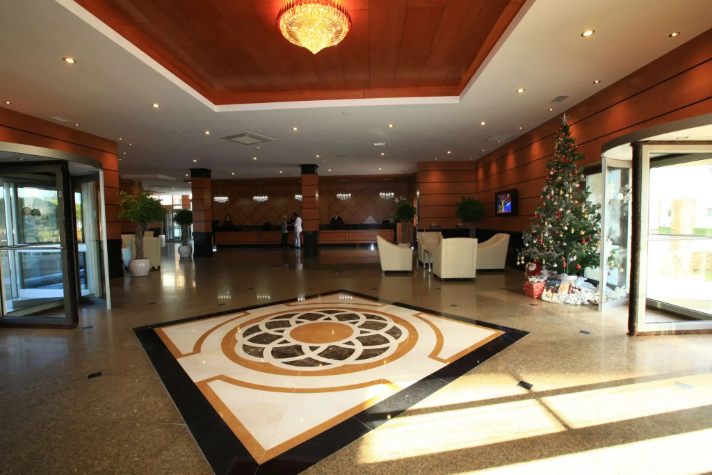 Adora Hotel & Resort