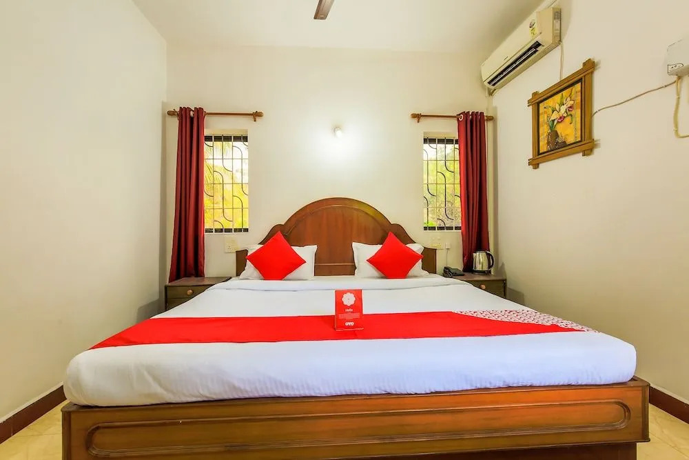 OYO 13311 White Feather Resort