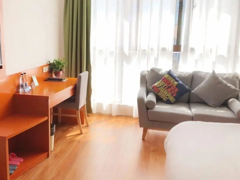 Vatica Fuyang Linquan County Tenghui International City Hotel