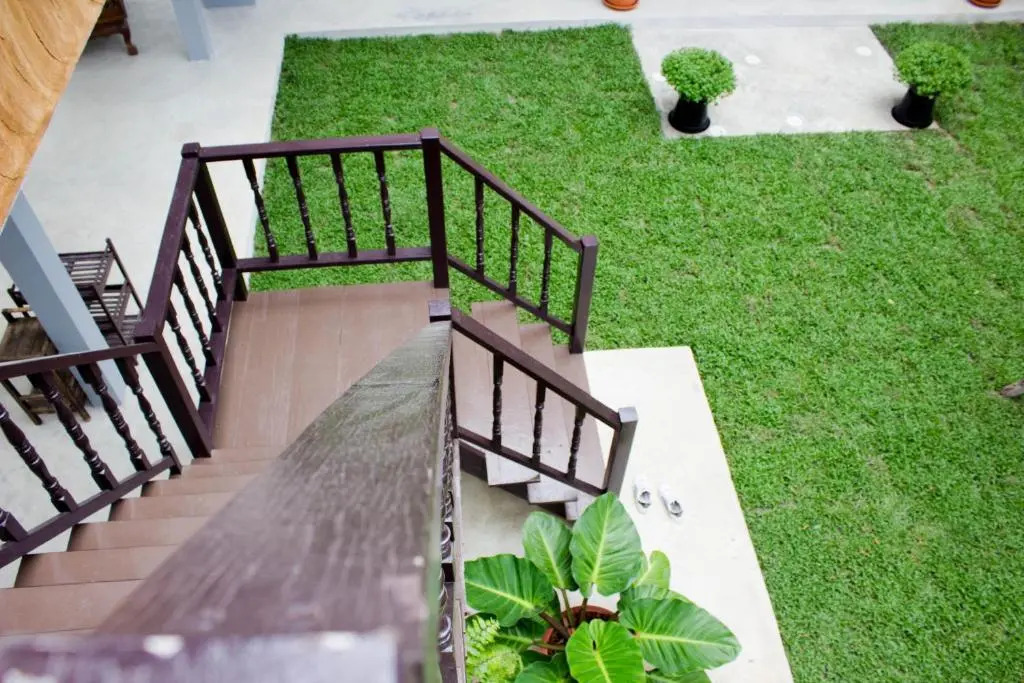 Ban Klong Srabua