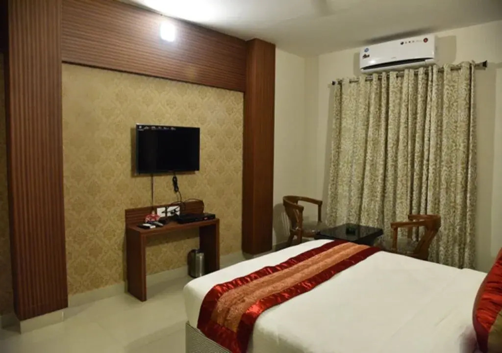 Pine Tree Boutique Hotel