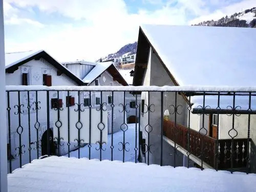 Chasa Praem, Scuol