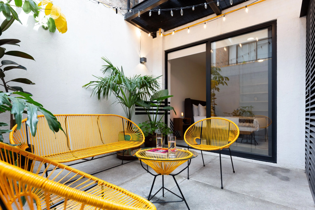 Cozy & Hip Roma Apt with 2 Private Terraces!