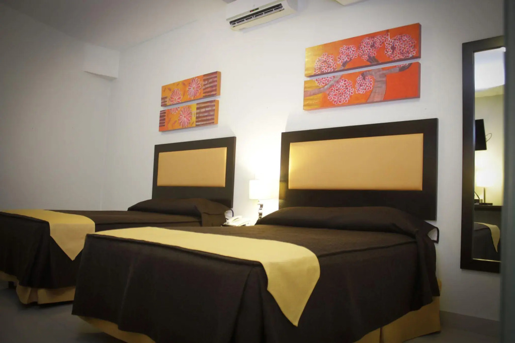 Intiotel Piura