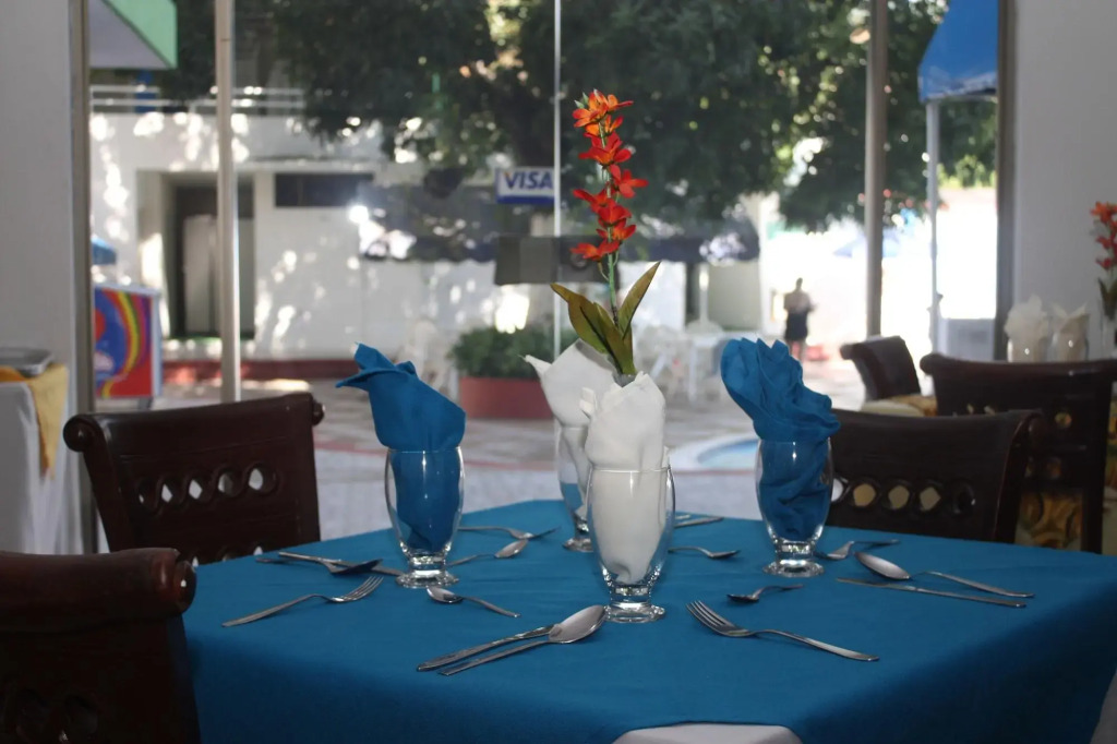 Hotel el Diamante Melgar