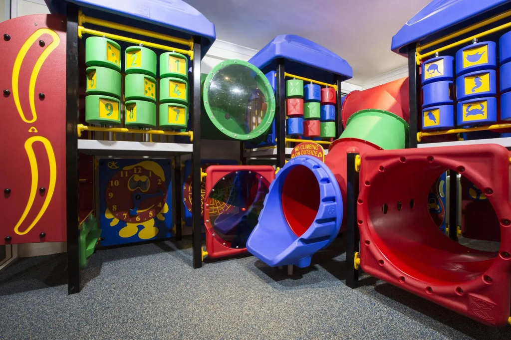 Nightcap at Jamison Hotel